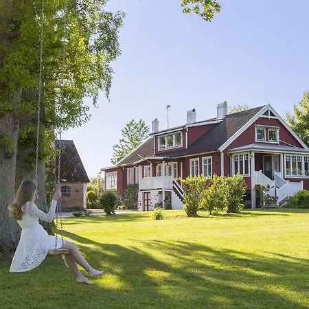 Akagardens Lodge-3